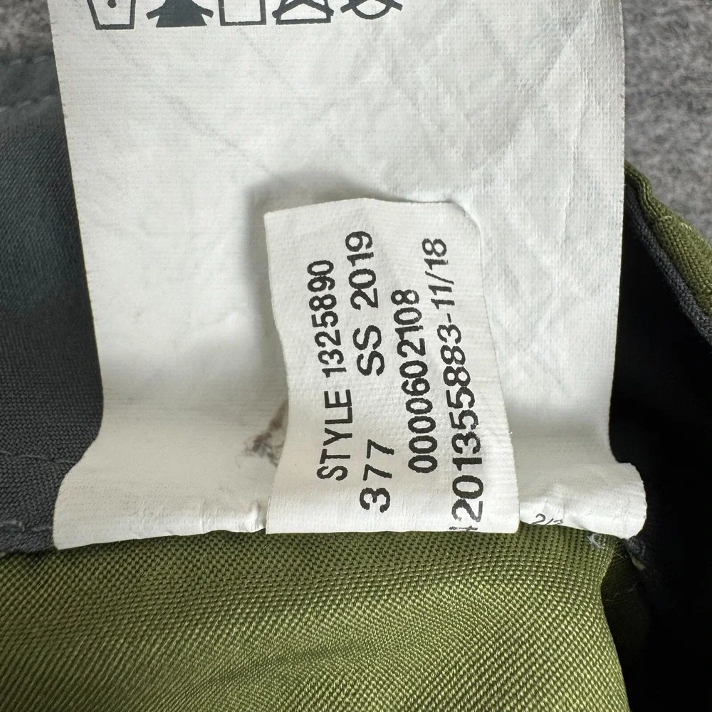 Under Armour item under